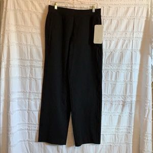 Lululemon women king fu pant black medium NWT